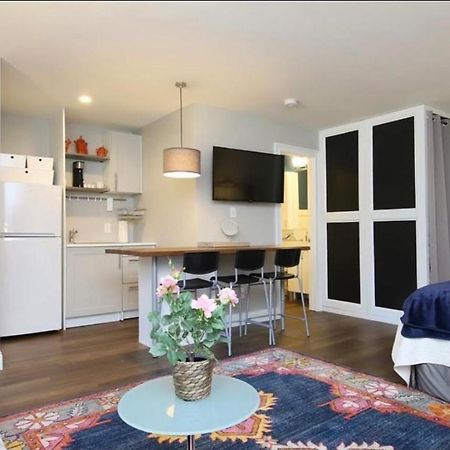 Gemini Studio Apartment Raleigh Exterior foto