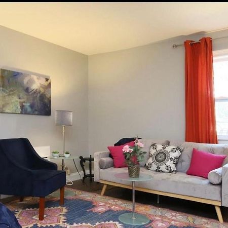 Gemini Studio Apartment Raleigh Exterior foto